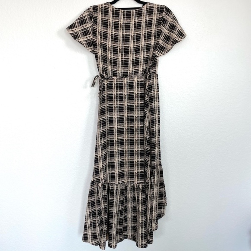 URBAN OUTFITTERS • Black and Cream Plaid Print Wrap Midi Dress • Small